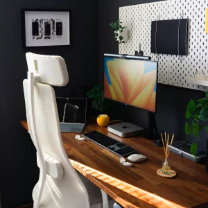 Consulting firms embrace coworking space