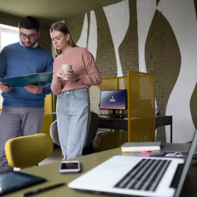 Coworking Offices Empower Digital Nomads