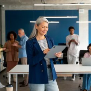 pros and cons of coworking spaces for startups