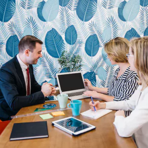 low price meeting rooms in Kanpur